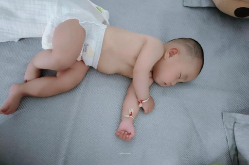 兰考宝宝口水多怎么回事